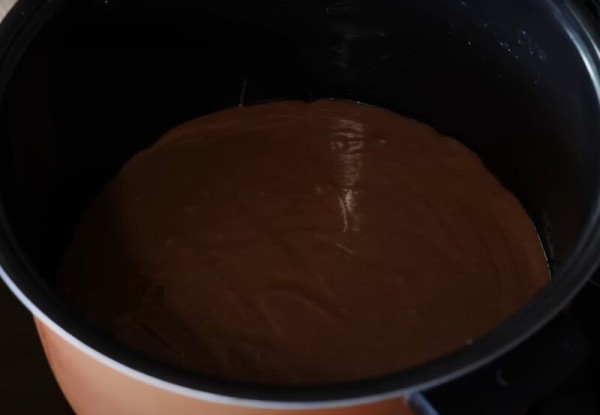 Шоколадный торт «3 стакана». Простой рецепт вкусного сметанника