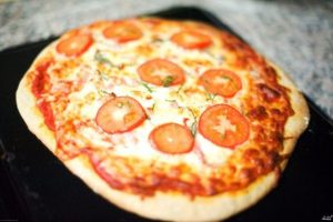 Итальянская пицца «Маргарита»