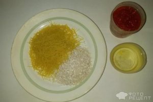 Рецепт: Рис жареный с вермишелью — На сковороде