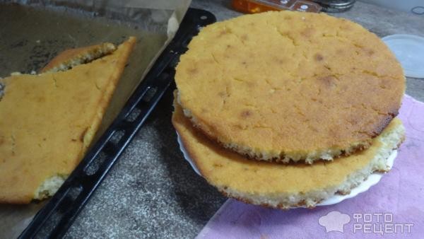 Рецепт: Пирог из манной крупы - Простой, сытный пирог.